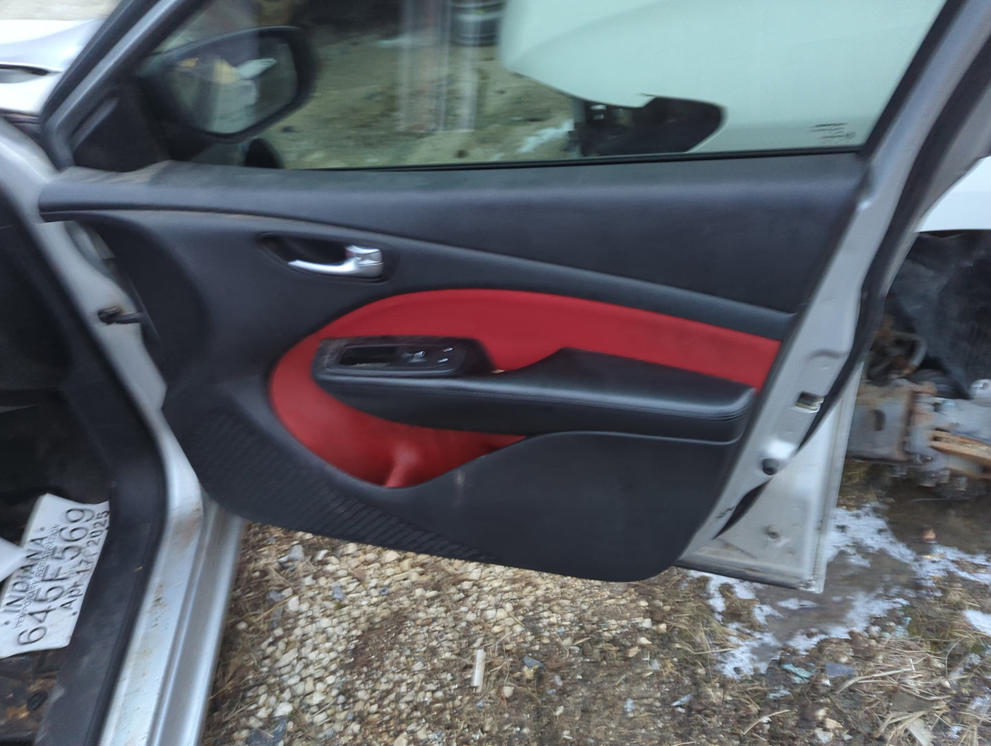 2013 Dodge Dart Front Right Passenger Interior Door Panel Trim 1306498 - Oemusedautoparts1.com