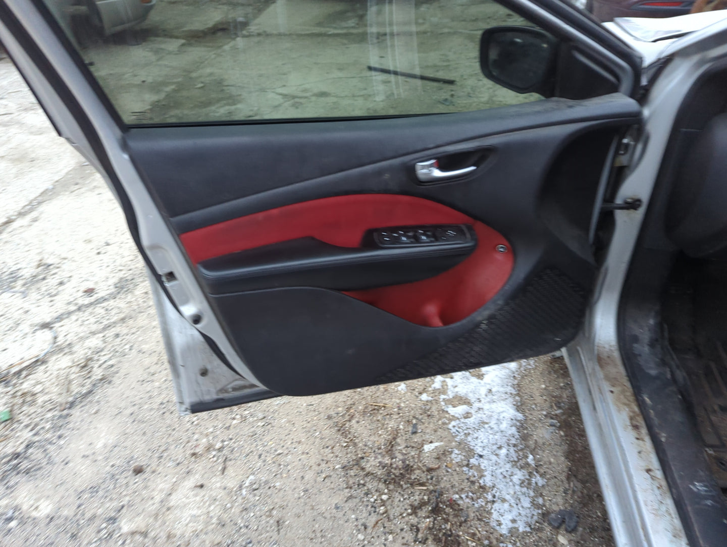 2013 Dodge Dart Front Left Driver Interior Door Panel Trim 1306499 - Oemusedautoparts1.com
