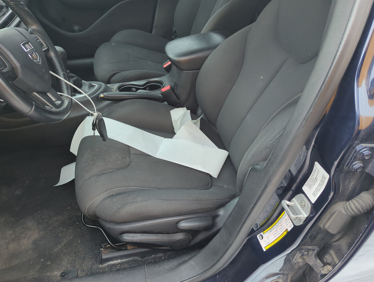 2013-2016 Dodge Dart Driver Front Seat Oem 1355385 - Oemusedautoparts1.com