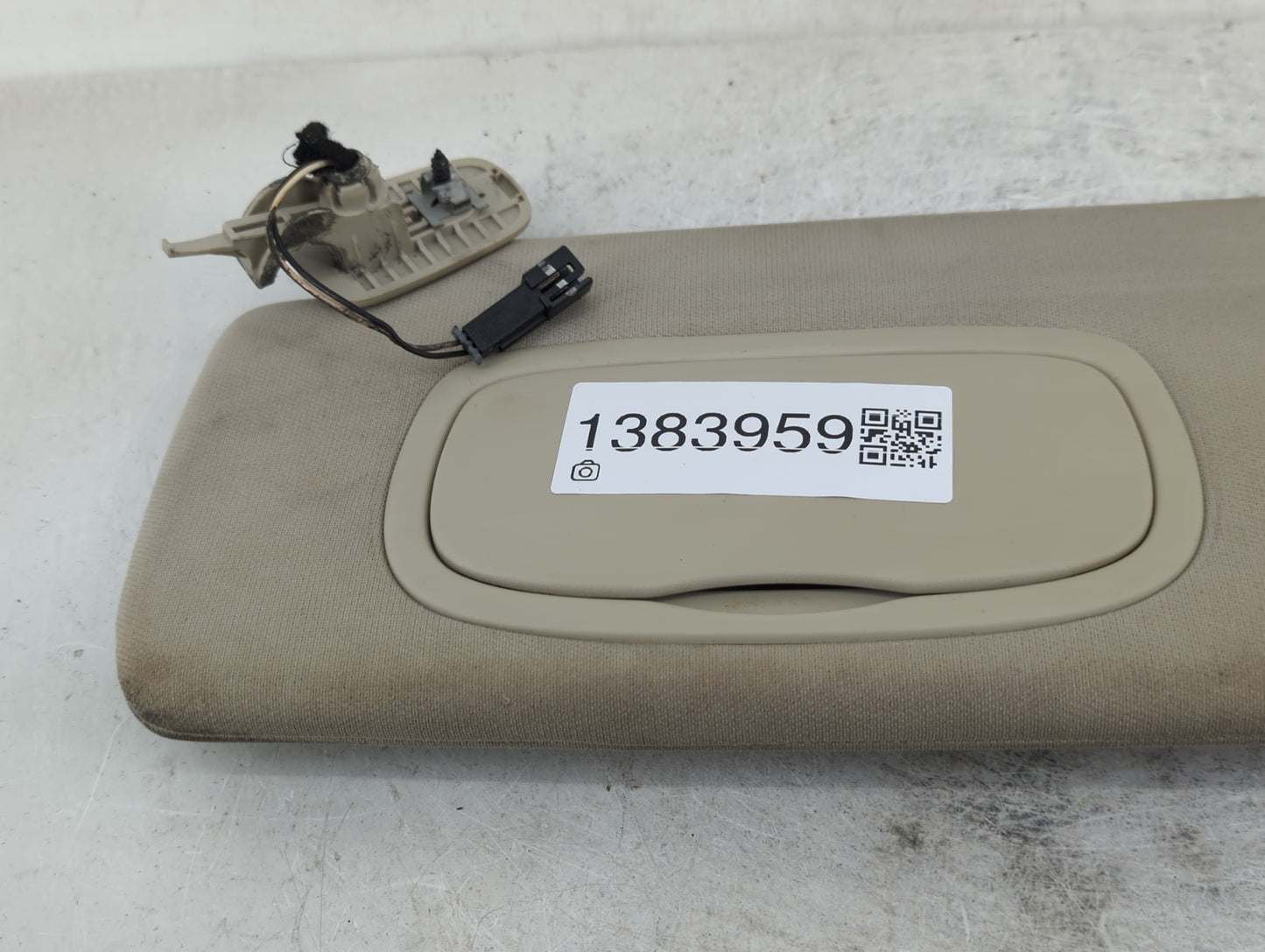 2013-2014 Dodge Dart Sun Visor Shade Replacement Passenger Right Mirror Fits Fits 2013 2014 OEM Used Auto Parts - Oemusedaut