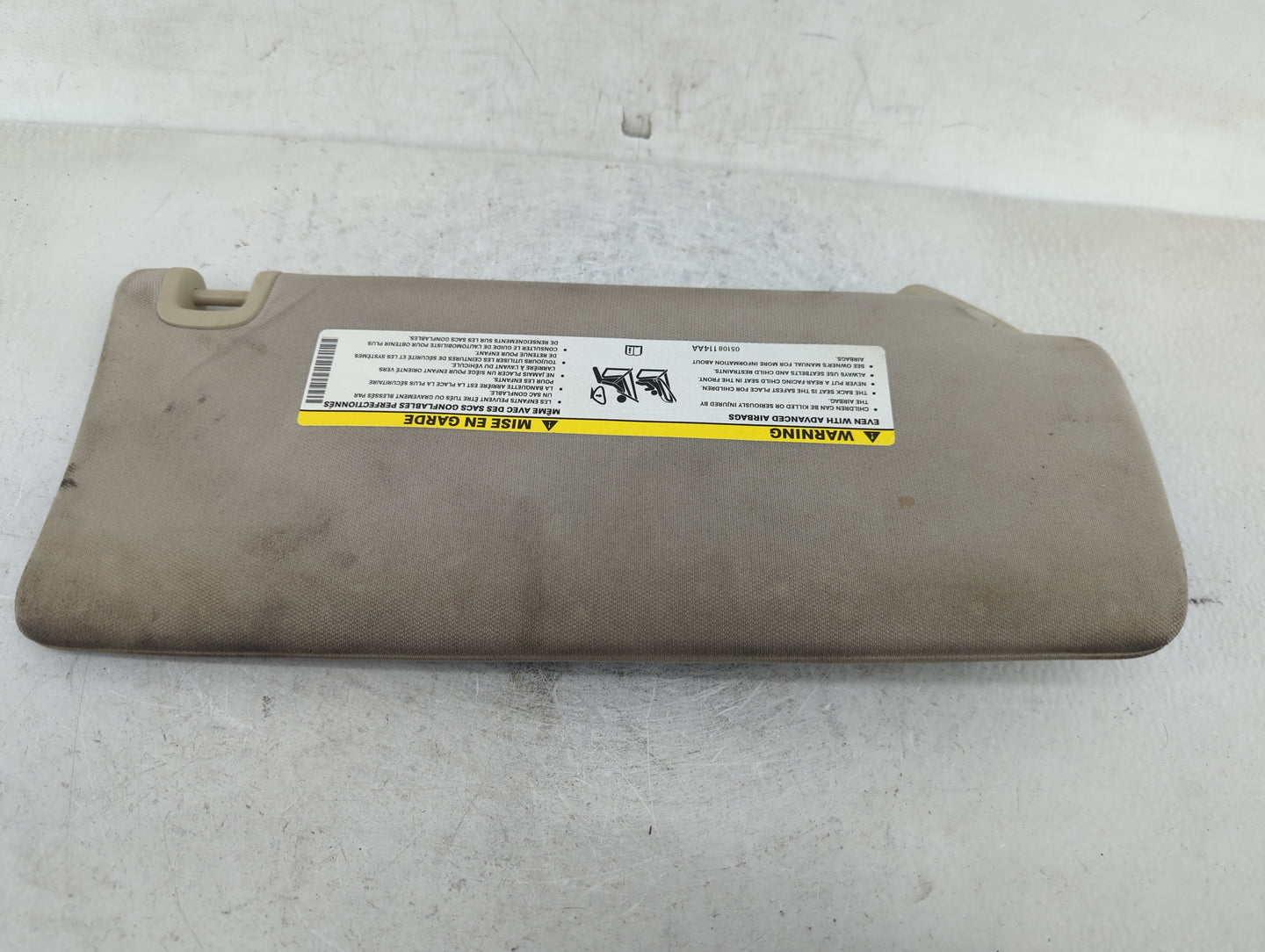 2013-2014 Dodge Dart Sun Visor Shade Replacement Passenger Right Mirror Fits Fits 2013 2014 OEM Used Auto Parts - Oemusedaut