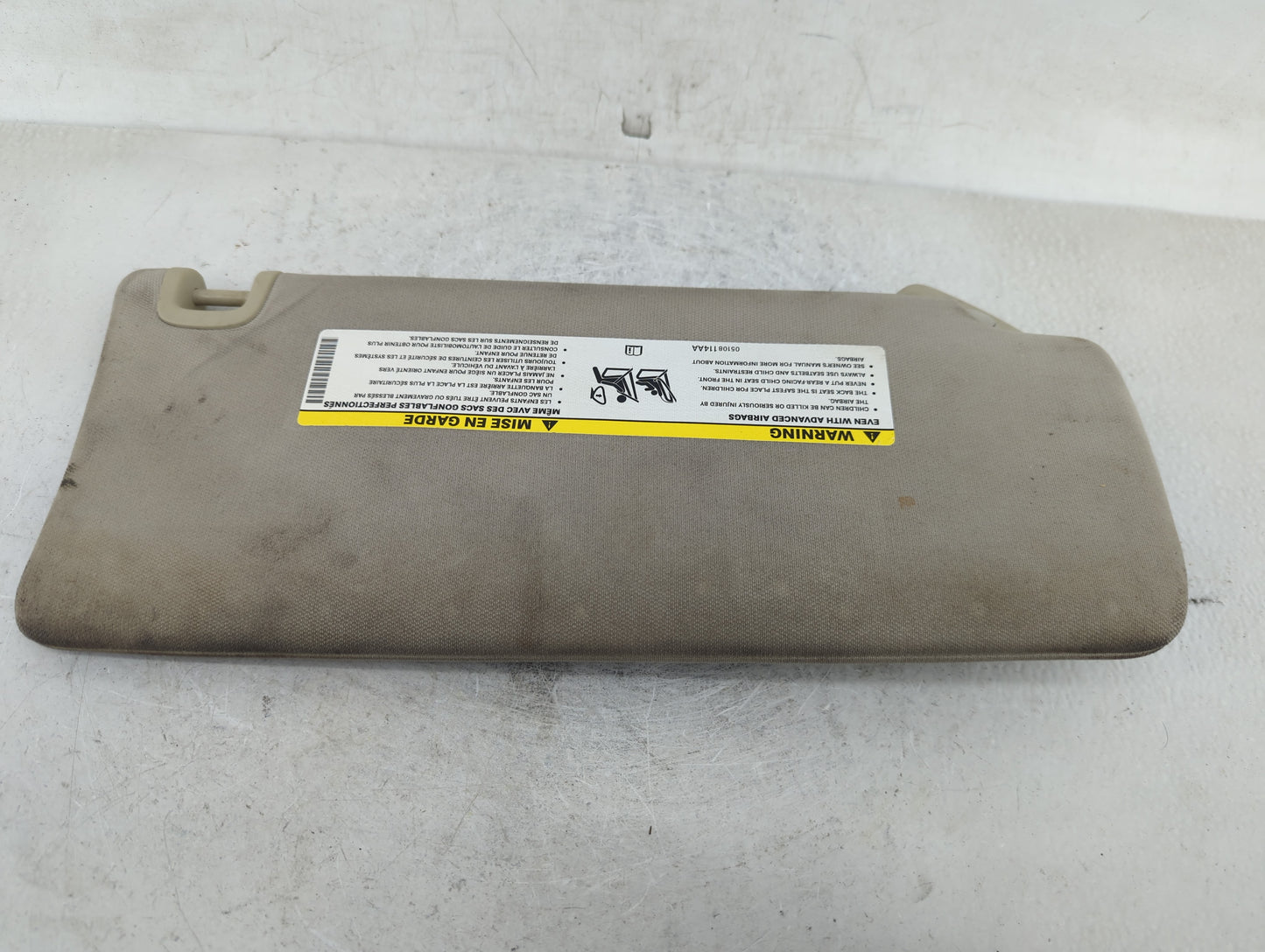 2013-2014 Dodge Dart Sun Visor Shade Replacement Passenger Right Mirror Fits Fits 2013 2014 OEM Used Auto Parts - Oemusedaut