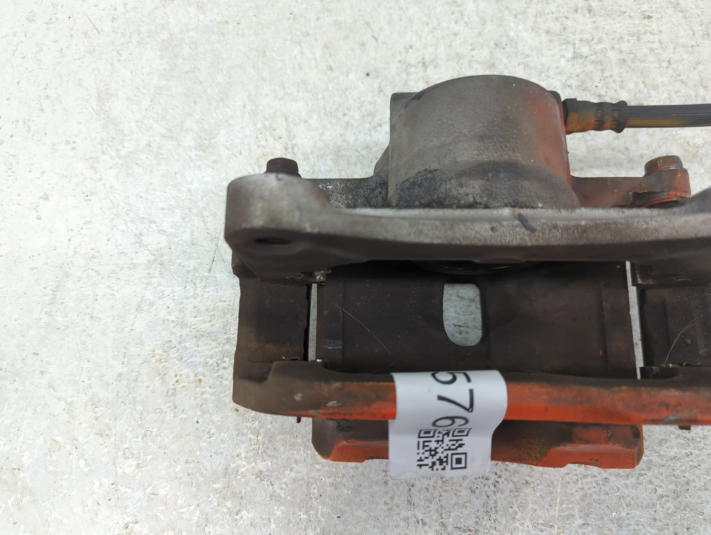 2013-2015 Dodge Dart Front Driver Left Brake Caliper 1398576 - Oemusedautoparts1.com