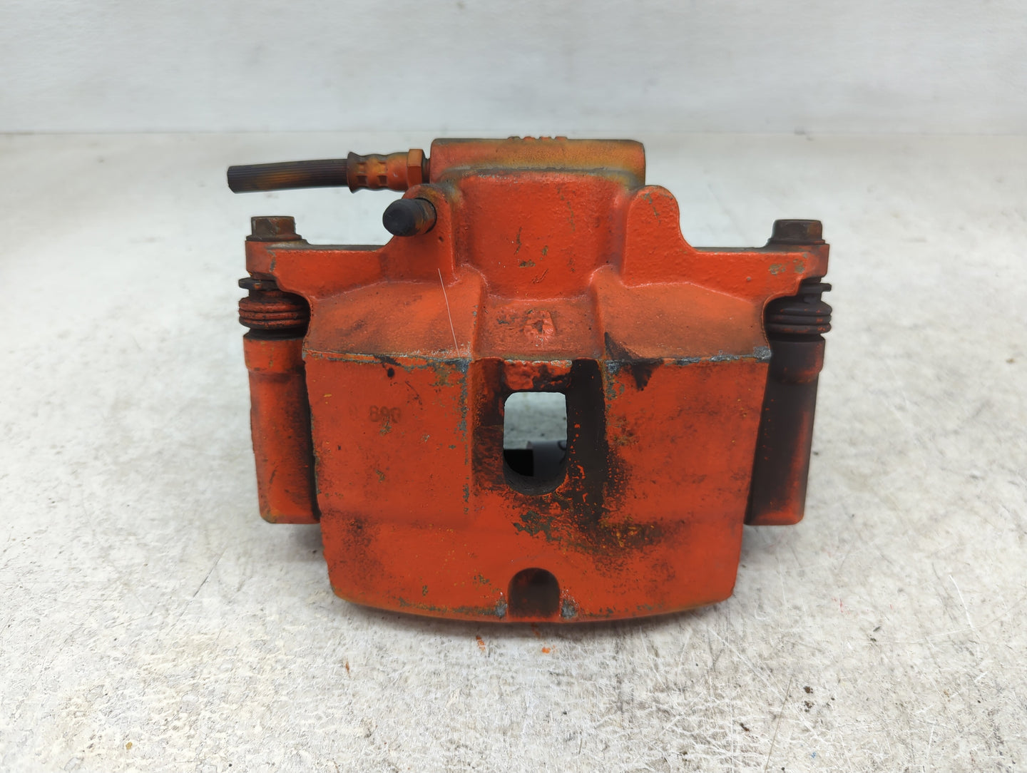 2013-2015 Dodge Dart Front Driver Left Brake Caliper 1398576 - Oemusedautoparts1.com