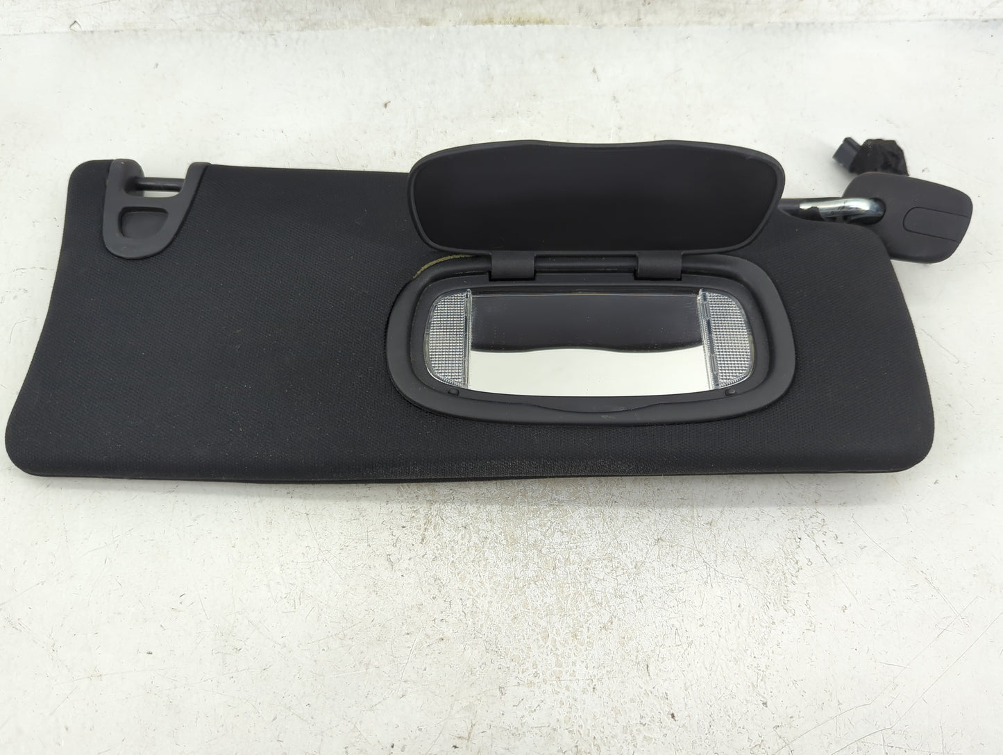 2013-2014 Dodge Dart Sun Visor Shade Replacement Passenger Right Mirror Fits Fits 2013 2014 OEM Used Auto Parts - Oemusedaut