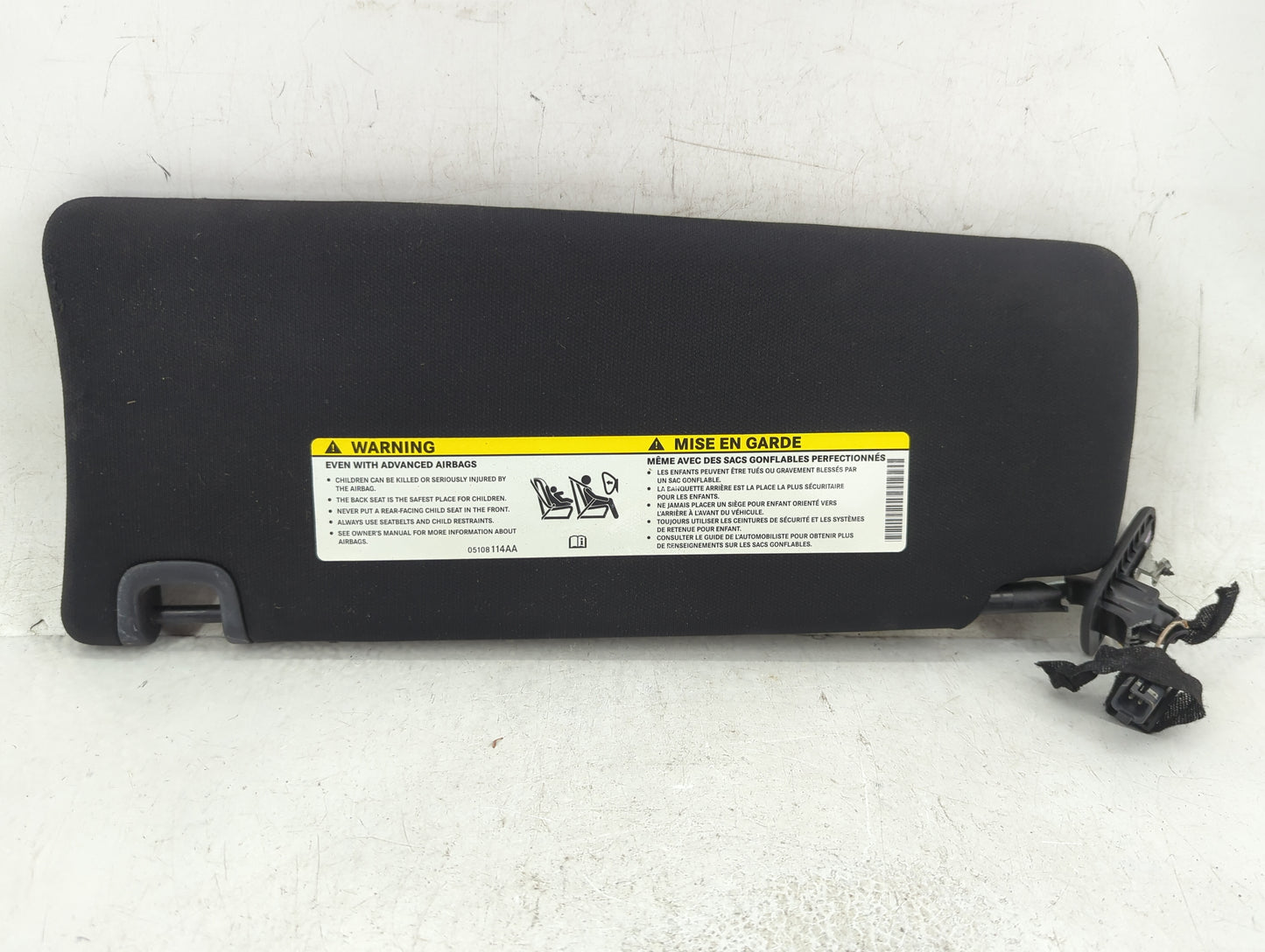 2013-2014 Dodge Dart Sun Visor Shade Replacement Passenger Right Mirror Fits Fits 2013 2014 OEM Used Auto Parts - Oemusedaut