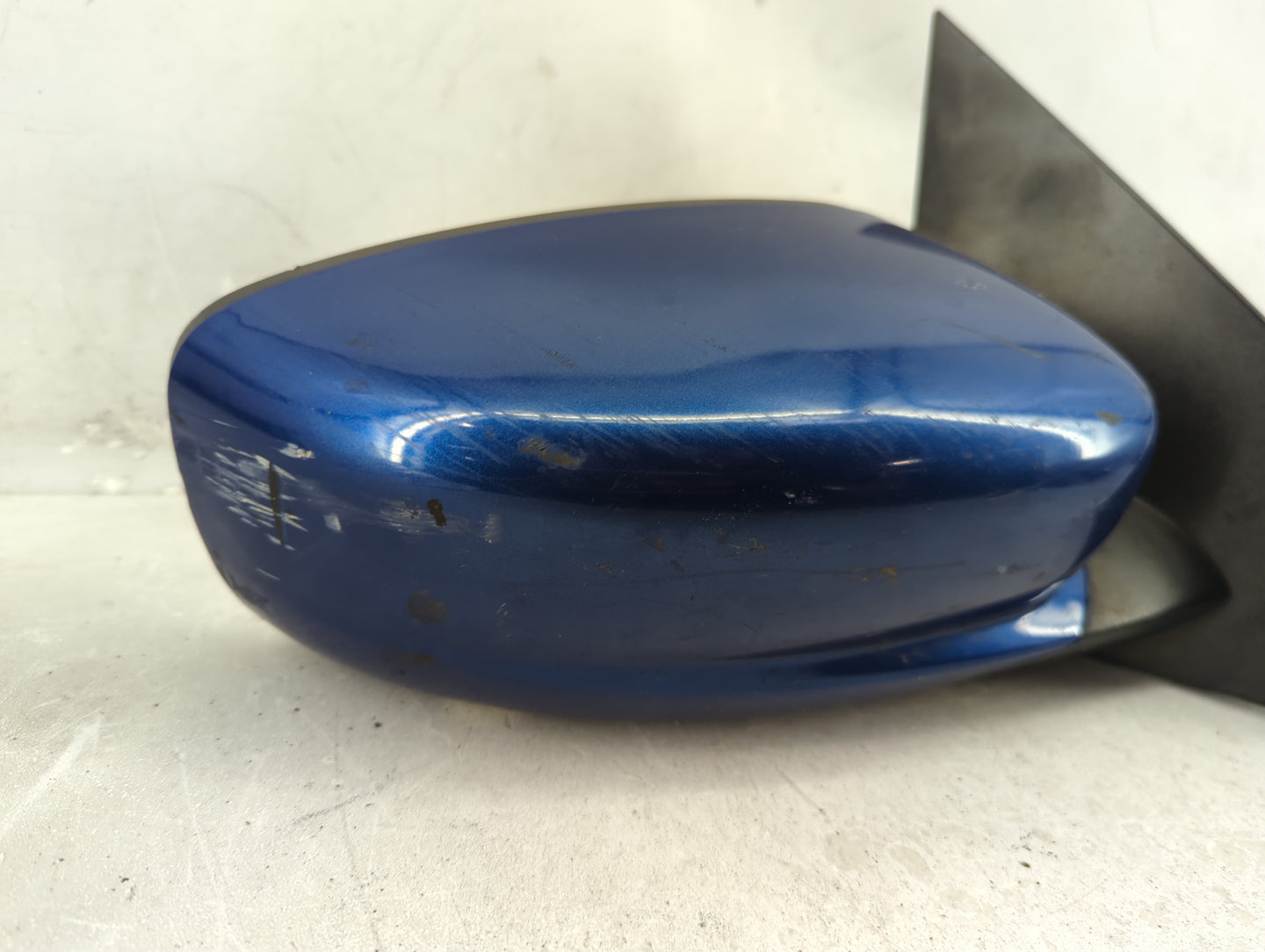 2013-2016 Dodge Dart Passenger Side View Mirror - Right Door Mirror OEM Used - Oemusedautoparts1.com