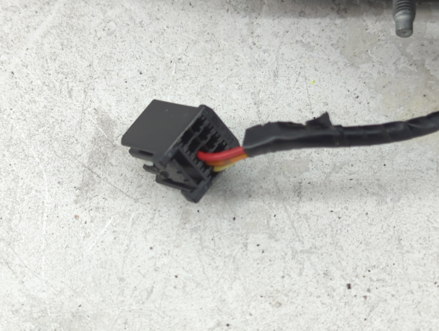 2013-2016 Dodge Dart Passenger Side View Mirror - Right Door Mirror OEM Used - Oemusedautoparts1.com