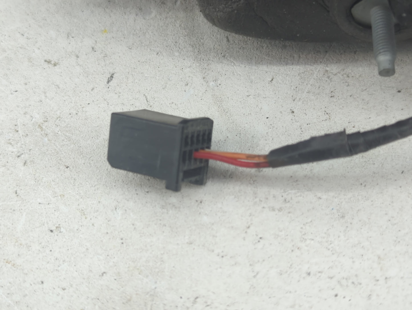 2013-2016 Dodge Dart Passenger Side View Mirror - Right Door Mirror OEM Used - Oemusedautoparts1.com