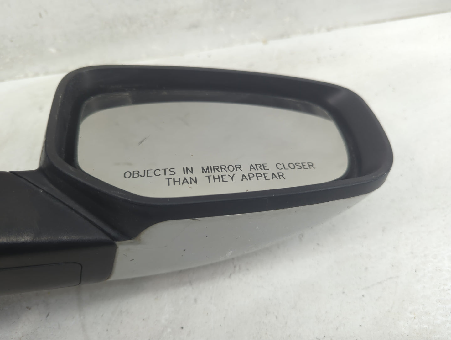 2013-2016 Dodge Dart Passenger Side View Mirror - Right Door Mirror OEM Used - Oemusedautoparts1.com