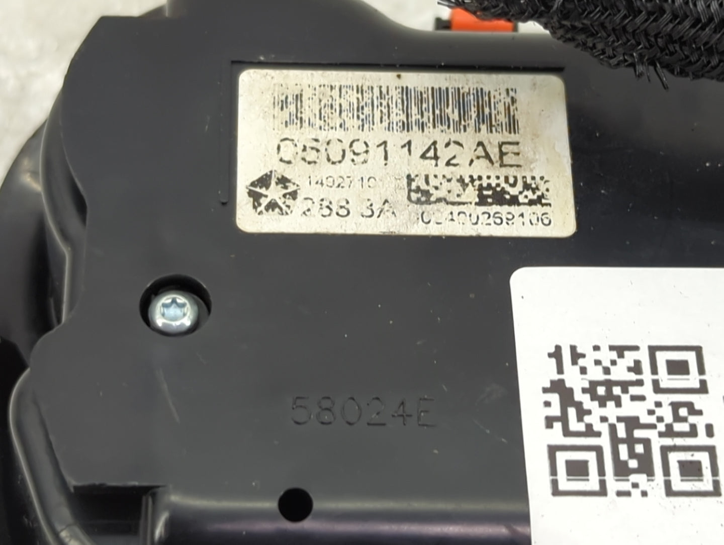 2013-2016 Dodge Dart Climate Control Module Temperature AC/Heater Replacement P/N:05091142AE Fits Fits 2013 2014 2015 2016 O