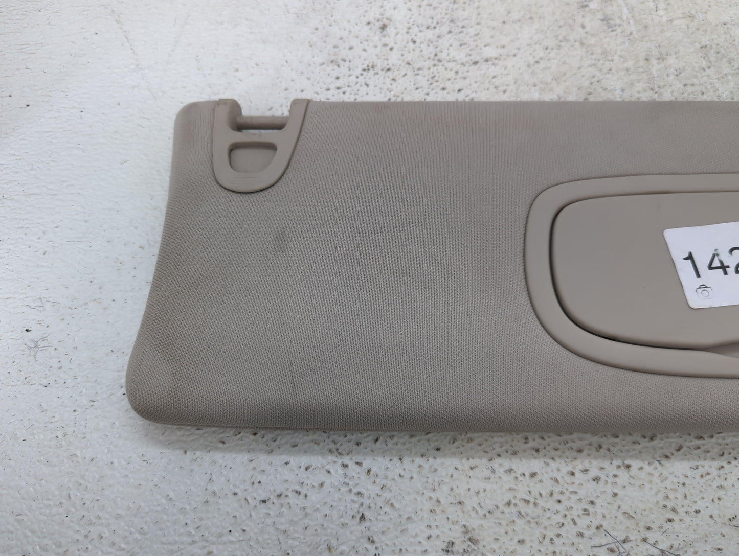 2013-2014 Dodge Dart Sun Visor Shade Replacement Passenger Right Mirror Fits Fits 2013 2014 OEM Used Auto Parts - Oemusedaut
