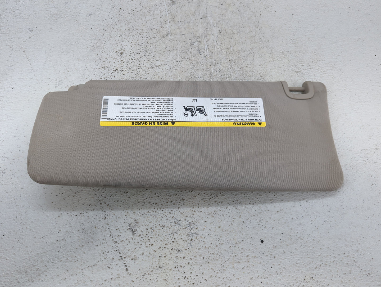 2013-2014 Dodge Dart Sun Visor Shade Replacement Passenger Right Mirror Fits Fits 2013 2014 OEM Used Auto Parts - Oemusedaut