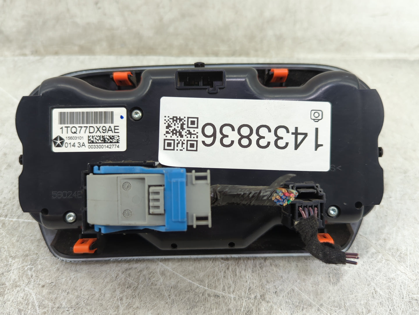 2013-2016 Dodge Dart Climate Control Module Temperature AC/Heater Replacement P/N:1TQ77DX9AE Fits Fits 2013 2014 2015 2016 O