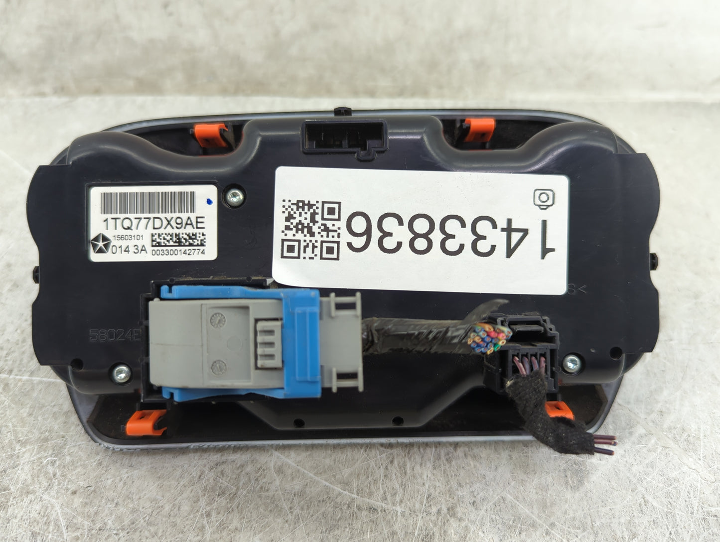 2013-2016 Dodge Dart Climate Control Module Temperature AC/Heater Replacement P/N:1TQ77DX9AE Fits Fits 2013 2014 2015 2016 O
