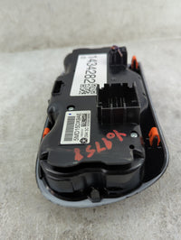 2013-2016 Dodge Dart Climate Control Module Temperature AC/Heater Replacement P/N:5MD15DX9AE 15605101 Fits OEM Used Auto Par