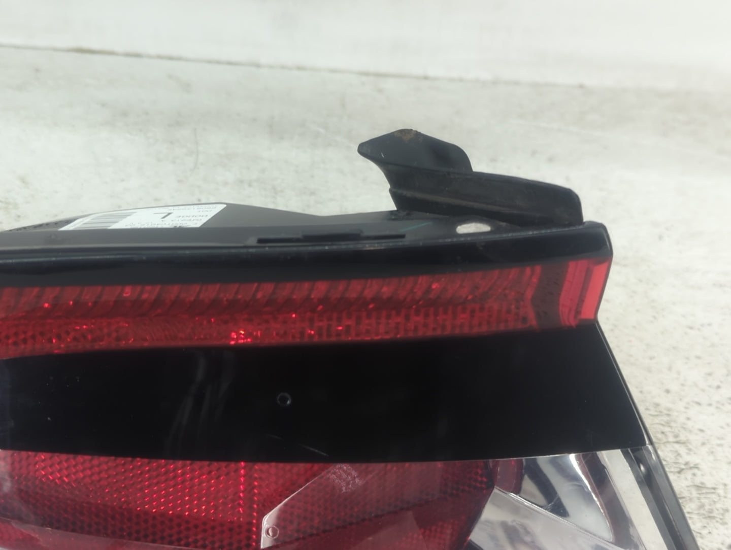 2013-2016 Dodge Dart Tail Light Assembly Driver Left OEM P/N:68081395AE F00HTC401503 Fits Fits 2013 2014 2015 2016 OEM Used 