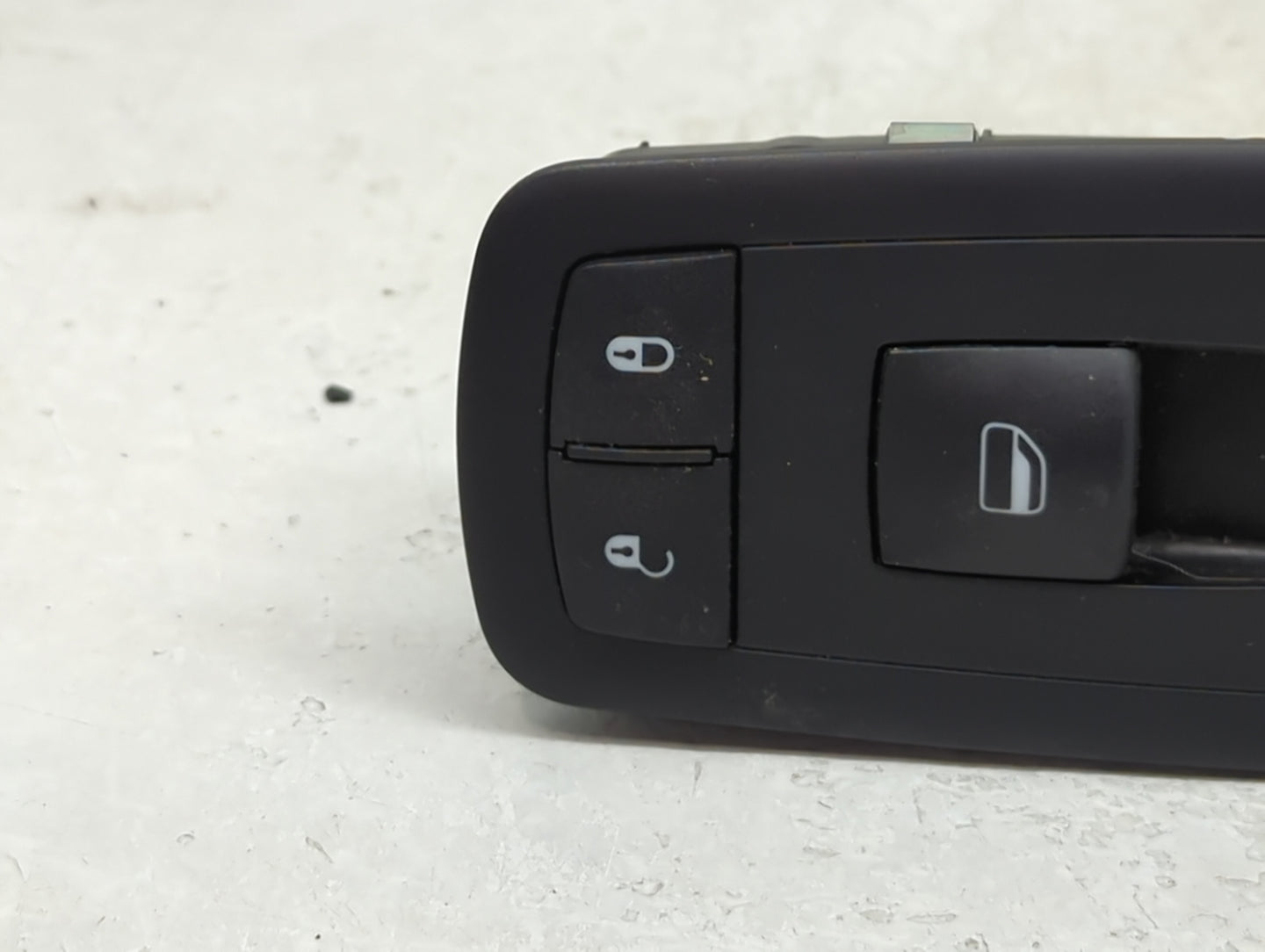 2013-2016 Dodge Dart Passenger Right Power Window Switch - Oemusedautoparts1.com