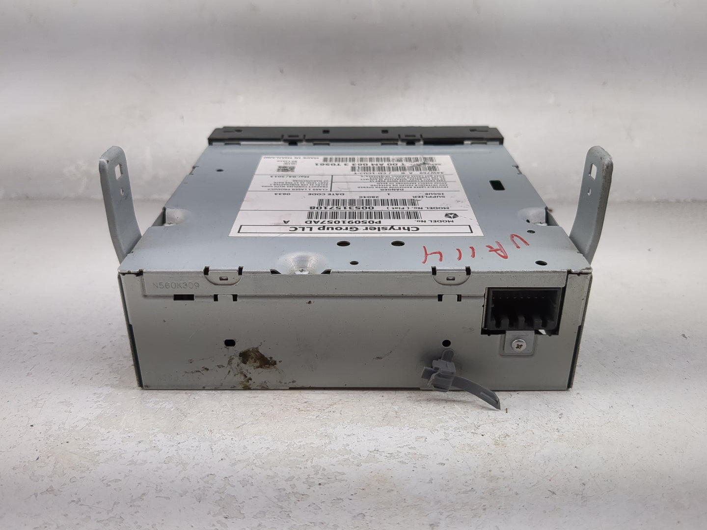 2013-2016 Dodge Dart Radio AM FM Cd Player Receiver Replacement P/N:P05091057AD 005315710B Fits Fits 2013 2014 2015 2016 OEM