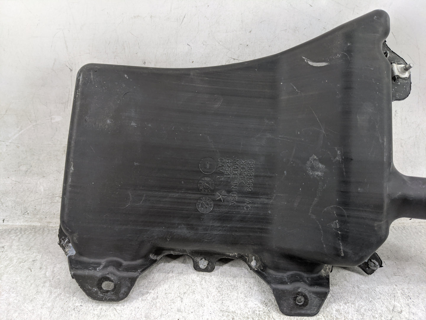 2013-2016 Dodge Dart Windshield Washer Fluid Reservoir Bottle Oem 1477237 - Oemusedautoparts1.com