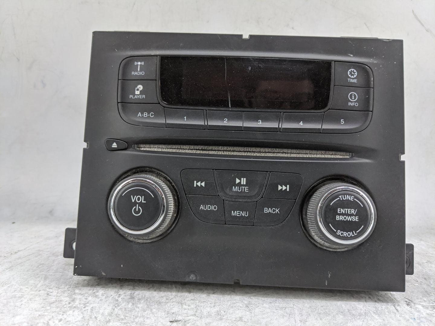 2013-2014 Dodge Dart Radio AM FM Cd Player Receiver Replacement P/N:04692356AJ 2098978-1 Fits Fits 2013 2014 OEM Used Auto P