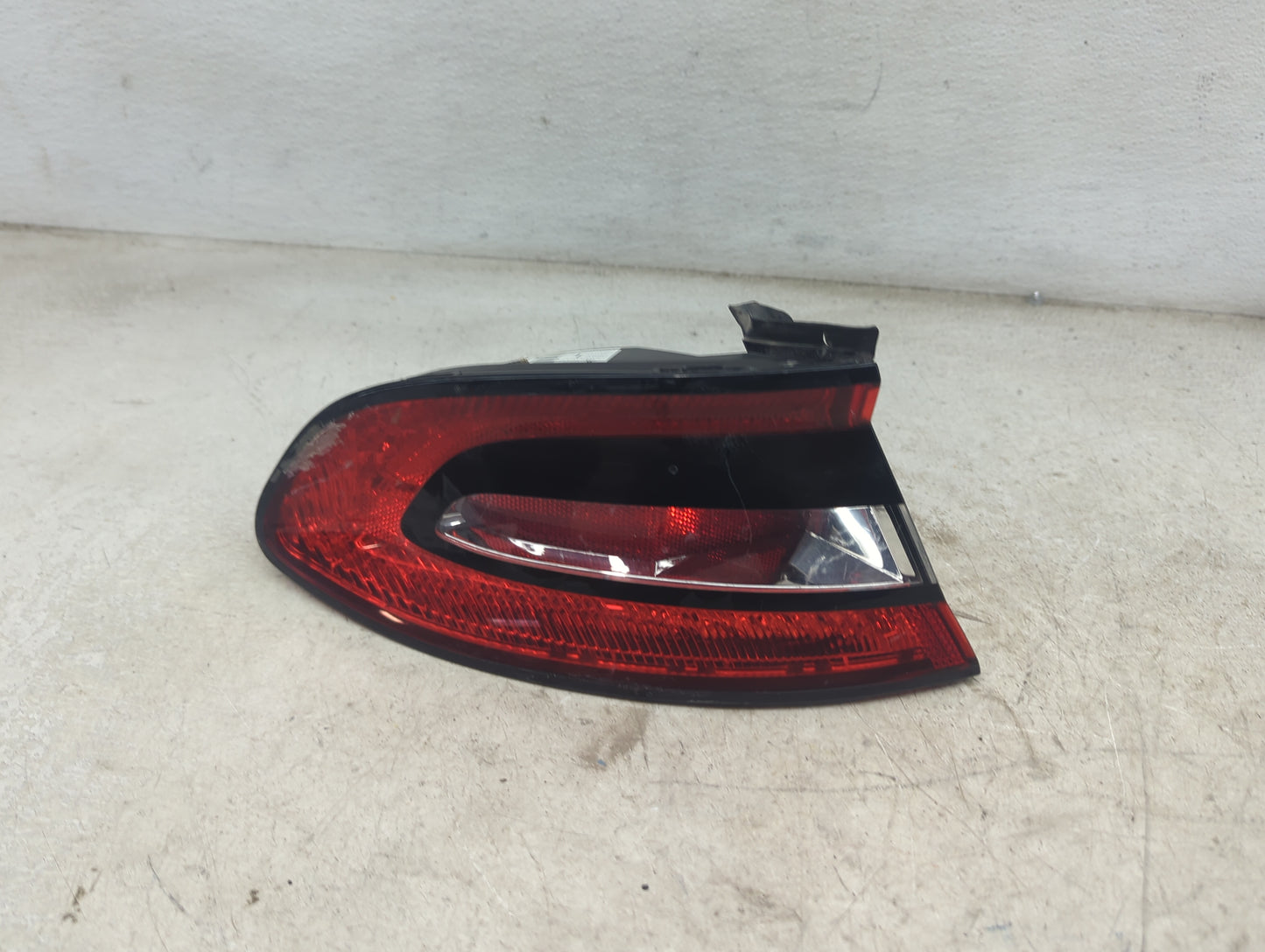 2013-2016 Dodge Dart Tail Light Assembly Driver Left OEM P/N:68081395AH 00HTC4015 Fits Fits 2013 2014 2015 2016 OEM Used Aut