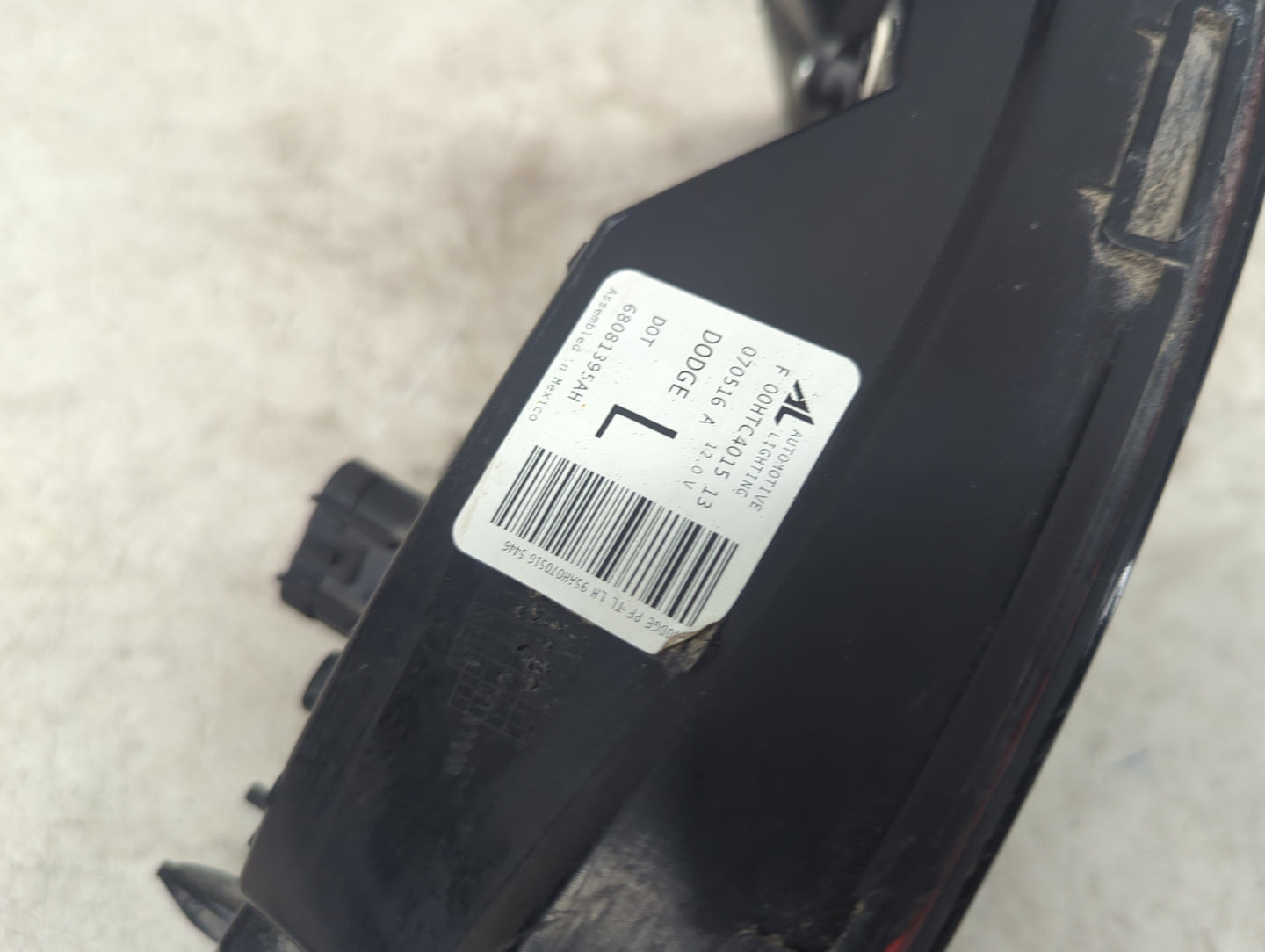 2013-2016 Dodge Dart Tail Light Assembly Driver Left OEM P/N:68081395AH 00HTC4015 Fits Fits 2013 2014 2015 2016 OEM Used Aut