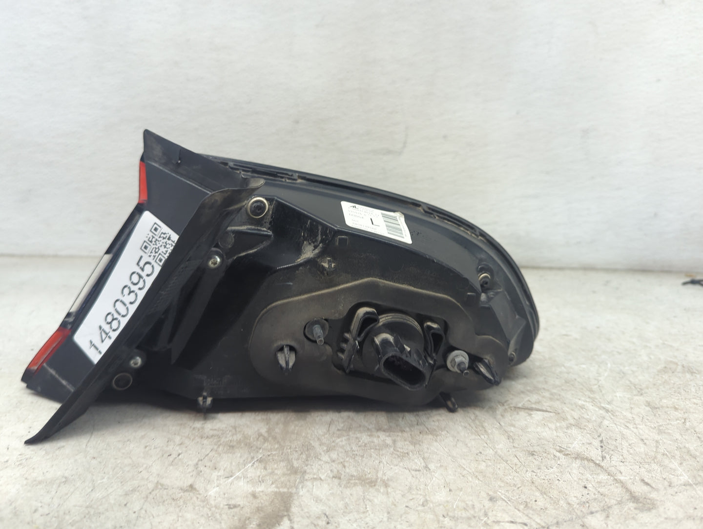 2013-2016 Dodge Dart Tail Light Assembly Driver Left OEM P/N:68081395AH 00HTC4015 Fits Fits 2013 2014 2015 2016 OEM Used Aut