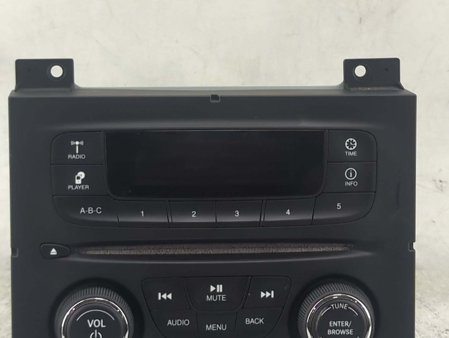 2013-2014 Dodge Dart Radio AM FM Cd Player Receiver Replacement P/N:04692355AG Fits Fits 2013 2014 OEM Used Auto Parts - Oem