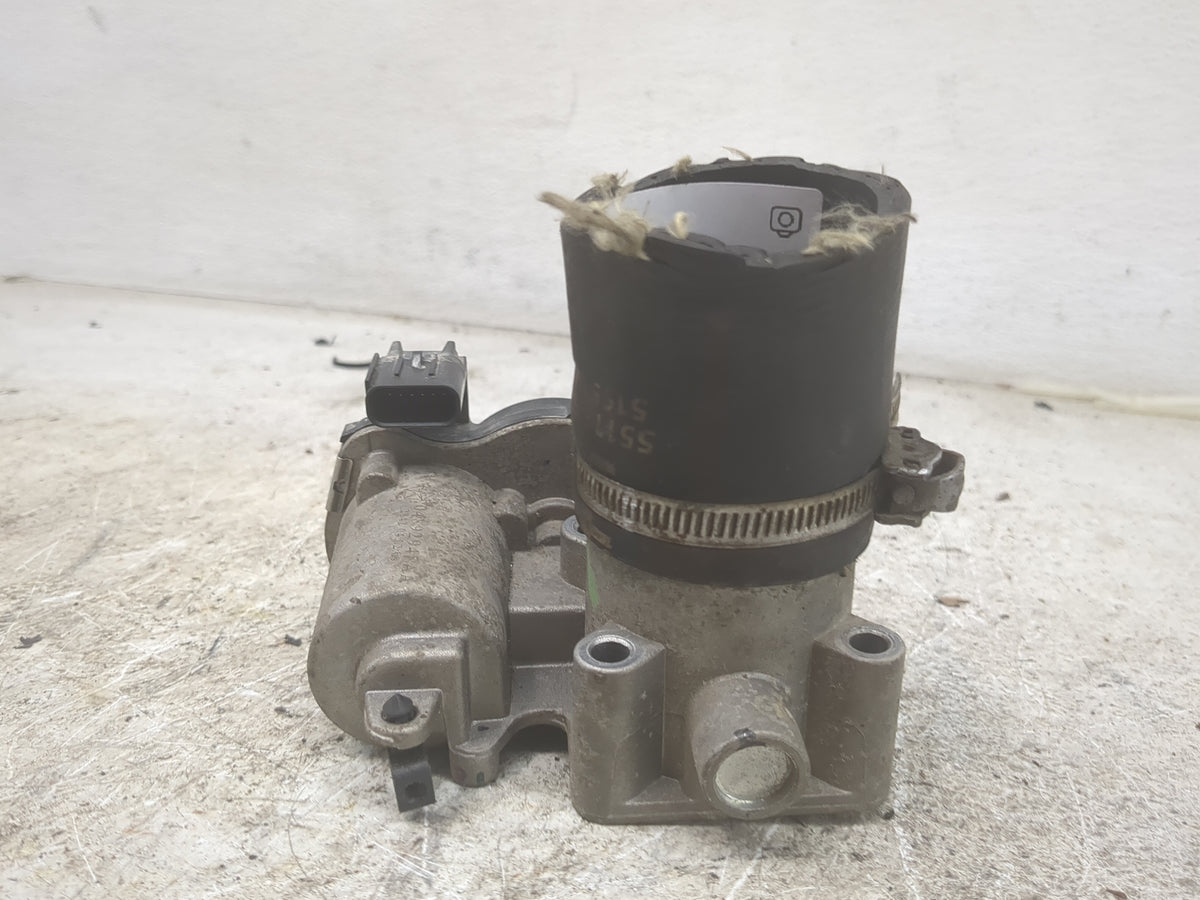 2013-2016 Dodge Dart Throttle Body Fits Fits 2013 2014 2015 2016 2017 OEM Used Auto Parts - Oemusedautoparts1.com