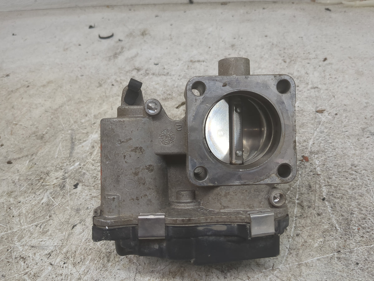 2013-2016 Dodge Dart Throttle Body Fits Fits 2013 2014 2015 2016 2017 OEM Used Auto Parts - Oemusedautoparts1.com