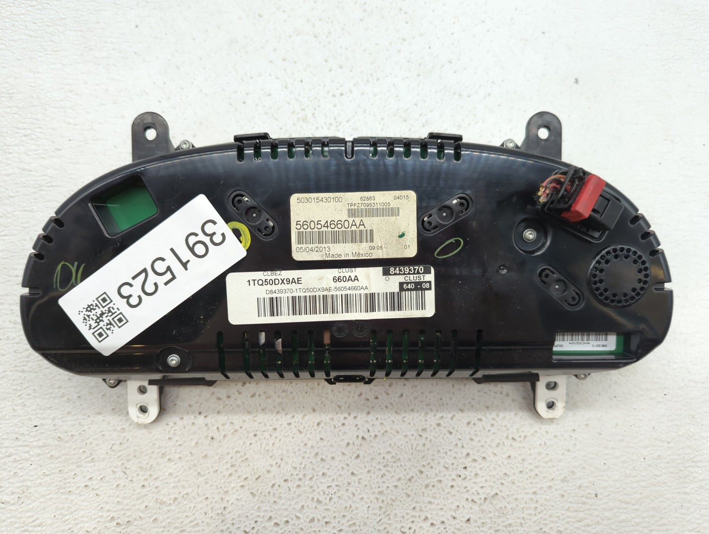 2013 Dodge Dart Instrument Cluster Speedometer Gauges P/N:05091892AE 56054660AA, 05091892AA Miles: Fits OEM Used Auto Parts 