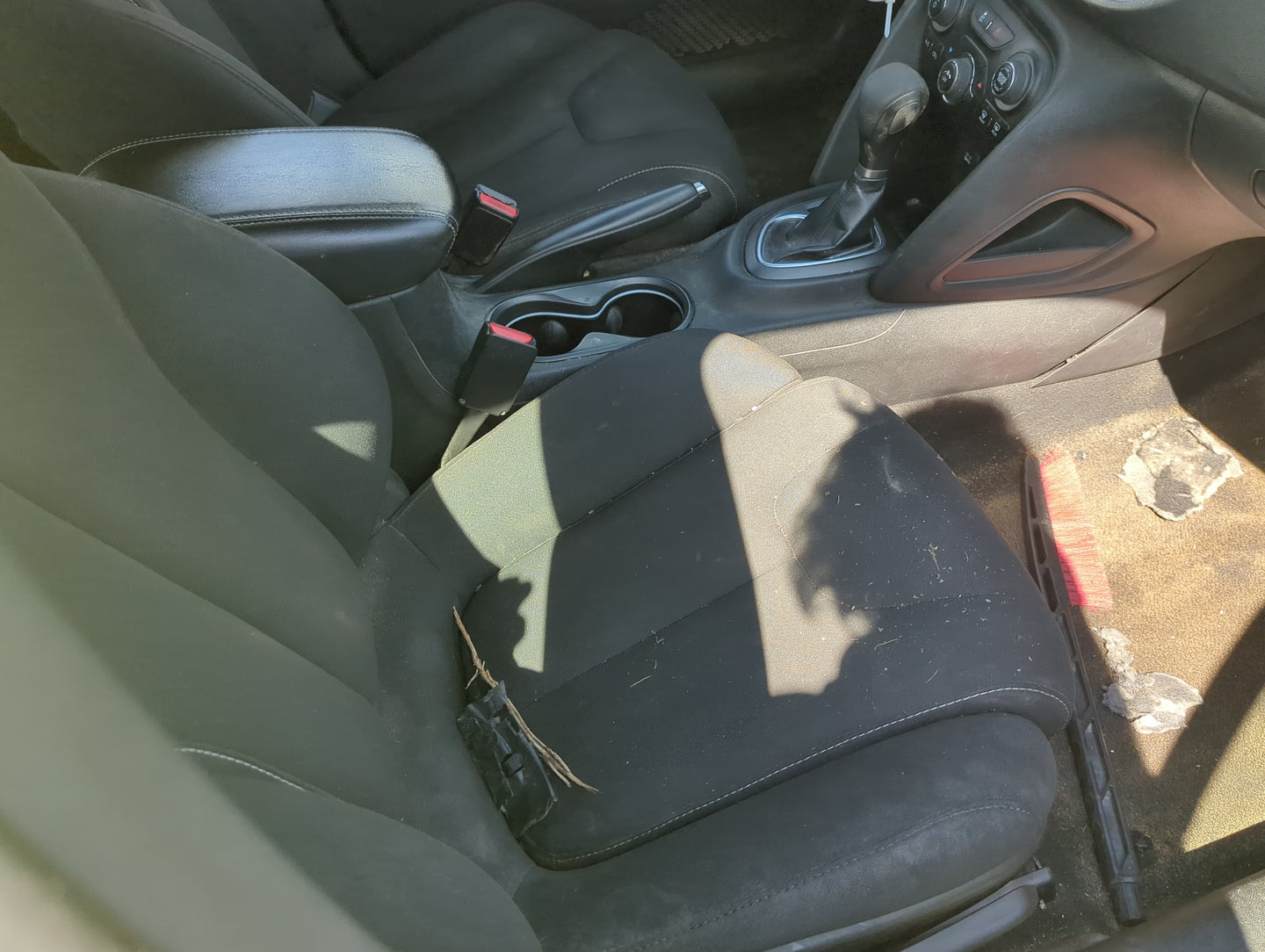 2013-2016 Dodge Dart Passenger Front Seat Oem 5007663 - Oemusedautoparts1.com
