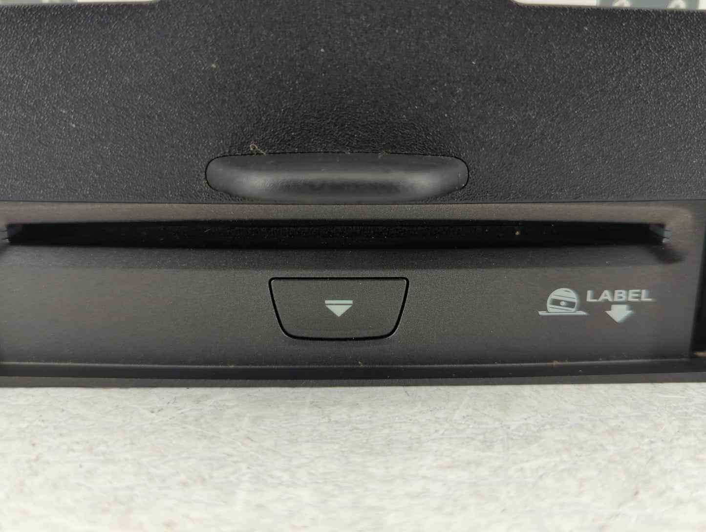 2013-2016 Dodge Dart Radio AM FM Cd Player Receiver Replacement P/N:P05091057AC Fits Fits 2013 2014 2015 2016 OEM Used Auto 