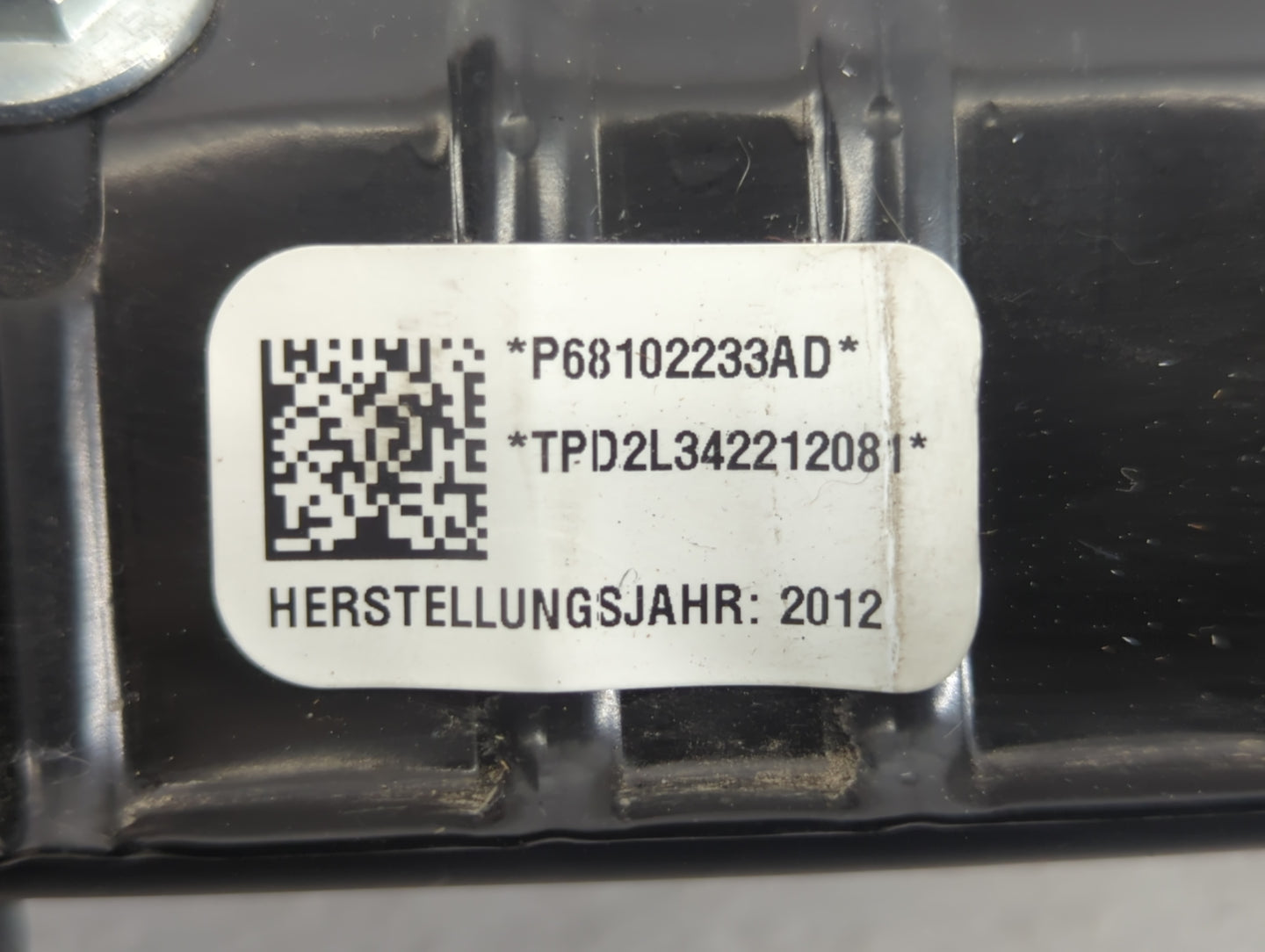 2013-2016 Dodge Dart Air Bag Passenger Right Knee OEM P/N:P68102233AD Fits Fits 2013 2014 2015 2016 OEM Used Auto Parts - Oe