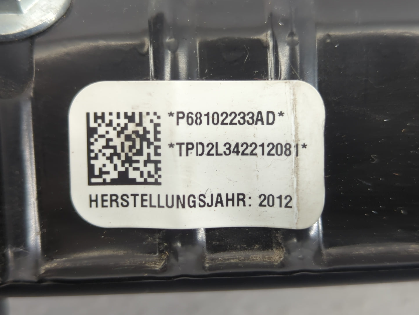 2013-2016 Dodge Dart Air Bag Passenger Right Knee OEM P/N:P68102233AD Fits Fits 2013 2014 2015 2016 OEM Used Auto Parts - Oe