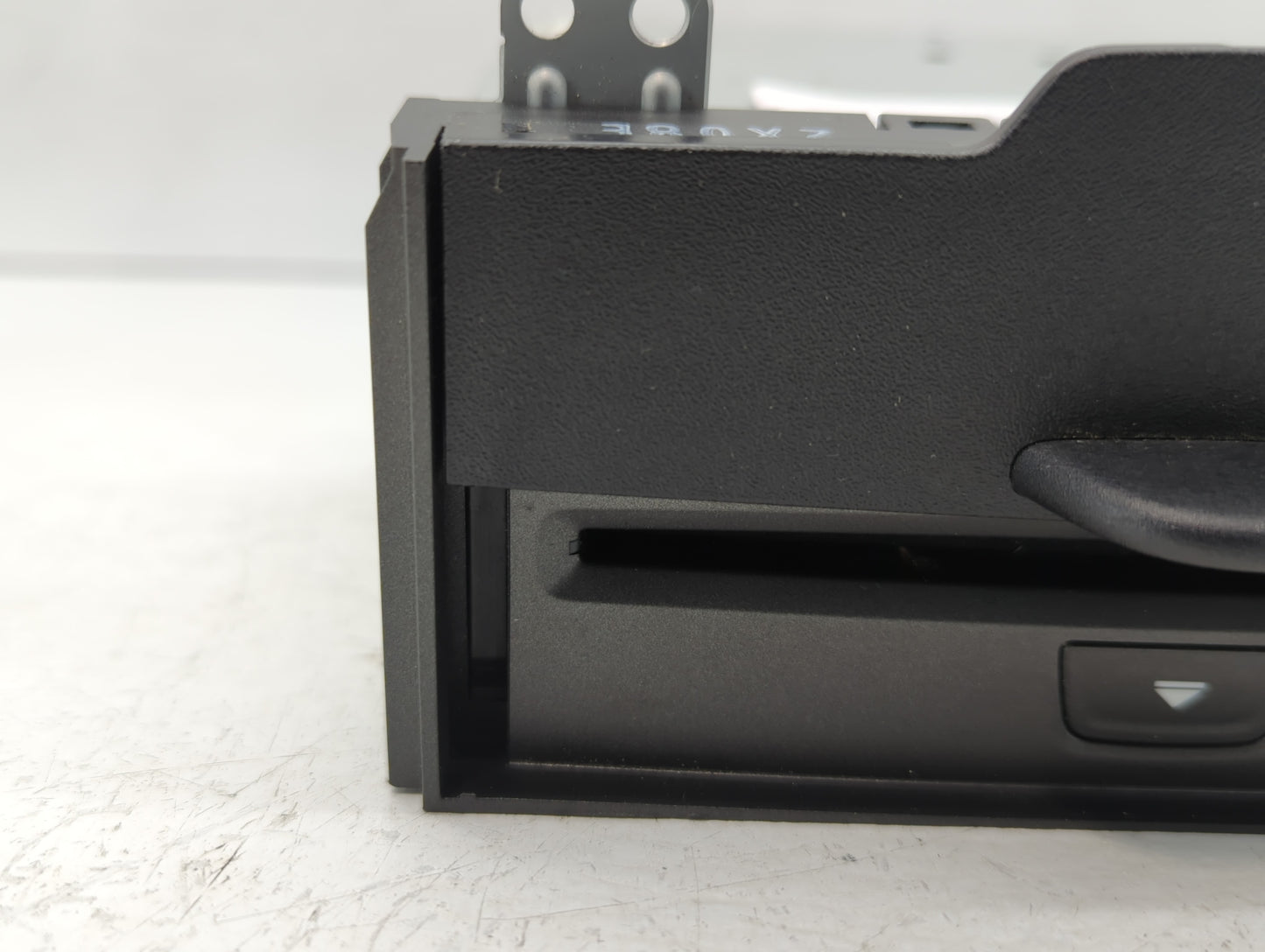 2013-2016 Dodge Dart Radio AM FM Cd Player Receiver Replacement P/N:P05091057AD P05091057AC Fits Fits 2013 2014 2015 2016 OE