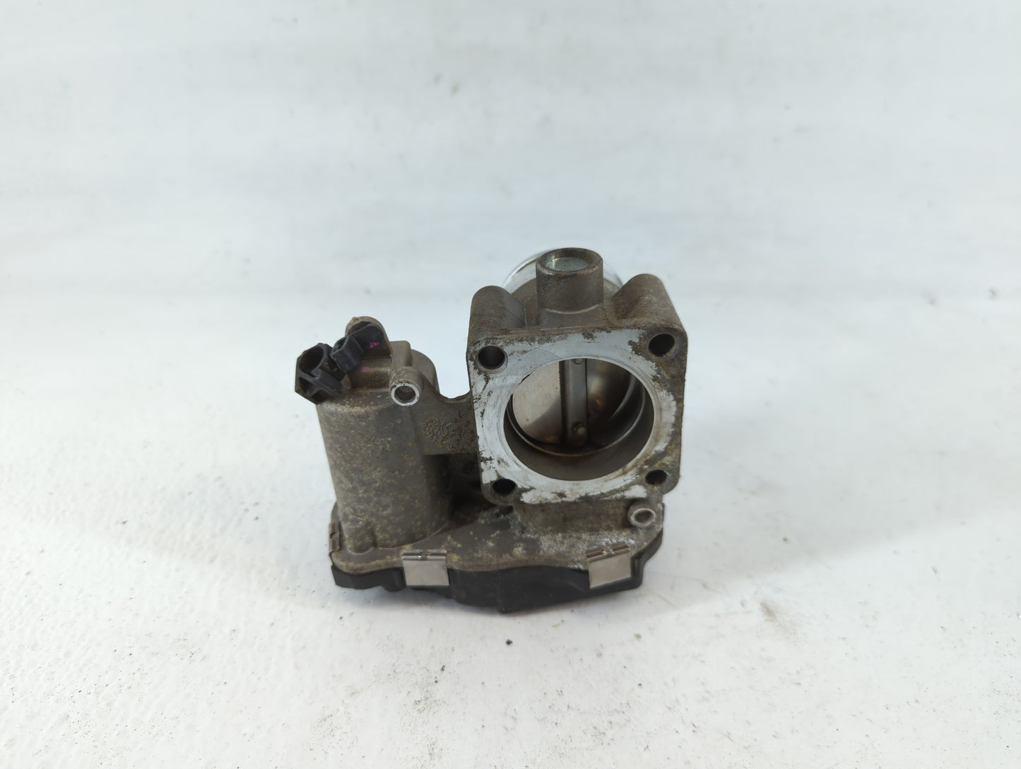2013-2016 Dodge Dart Throttle Body P/N:04892945AA Fits Fits 2013 2014 2015 2016 2017 OEM Used Auto Parts - Oemusedautoparts1