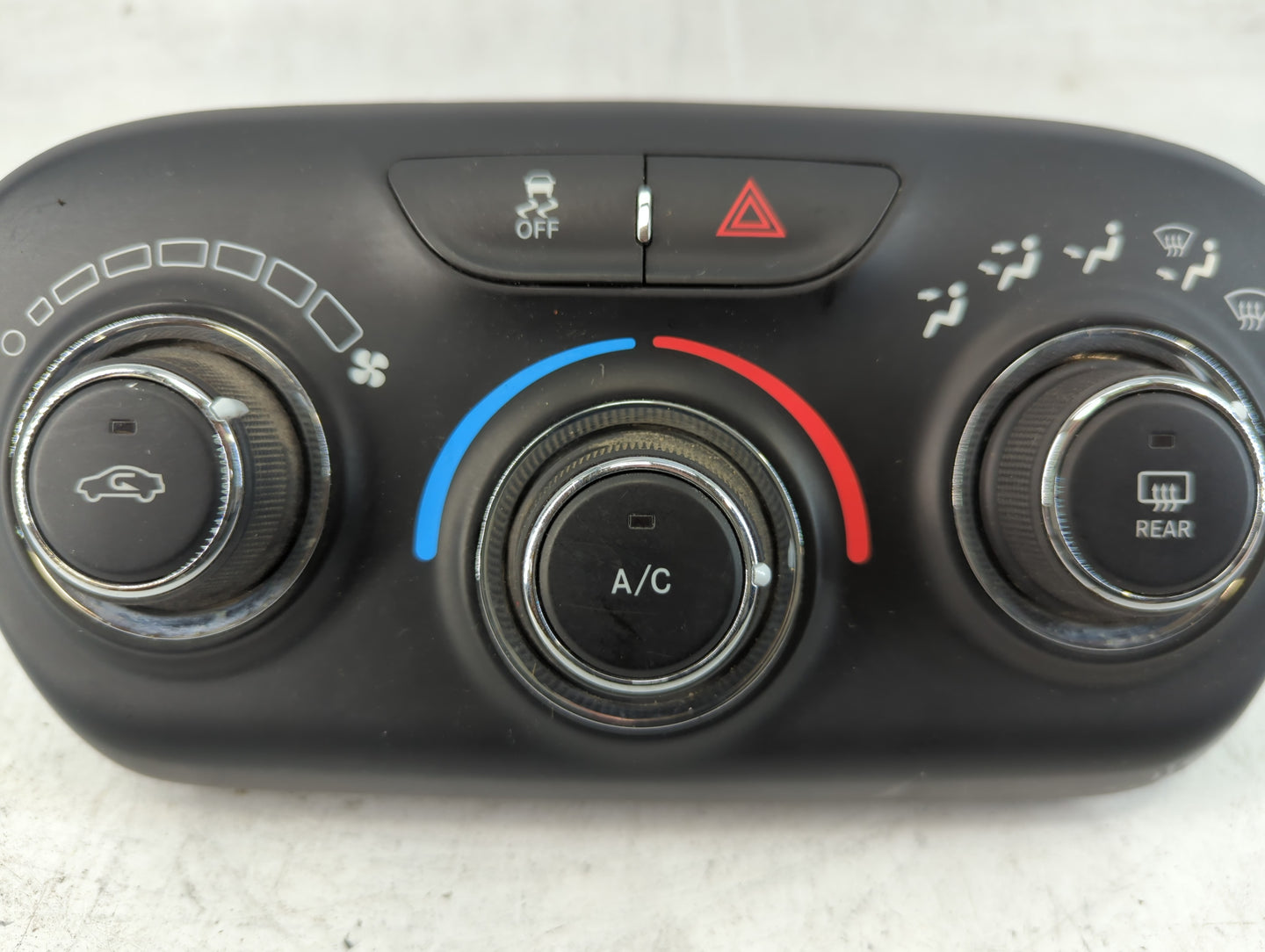 2013 Dodge Dart Climate Control Module Temperature AC/Heater Replacement P/N:15235101 1TQ77DX9AD Fits OEM Used Auto Parts - 