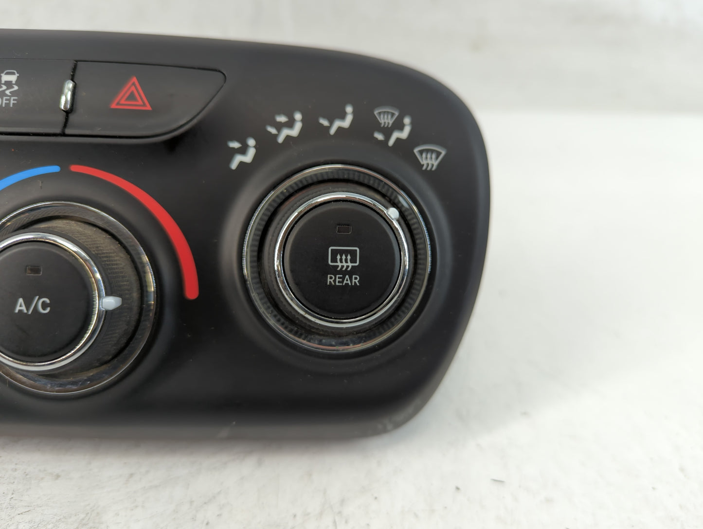 2013 Dodge Dart Climate Control Module Temperature AC/Heater Replacement P/N:15235101 1TQ77DX9AD Fits OEM Used Auto Parts - 