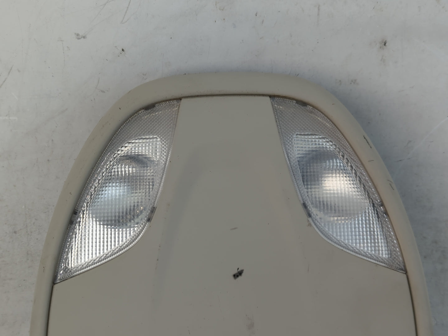 2013 Dodge Dart Overhead Roof Console Interior Dome Light - Oemusedautoparts1.com