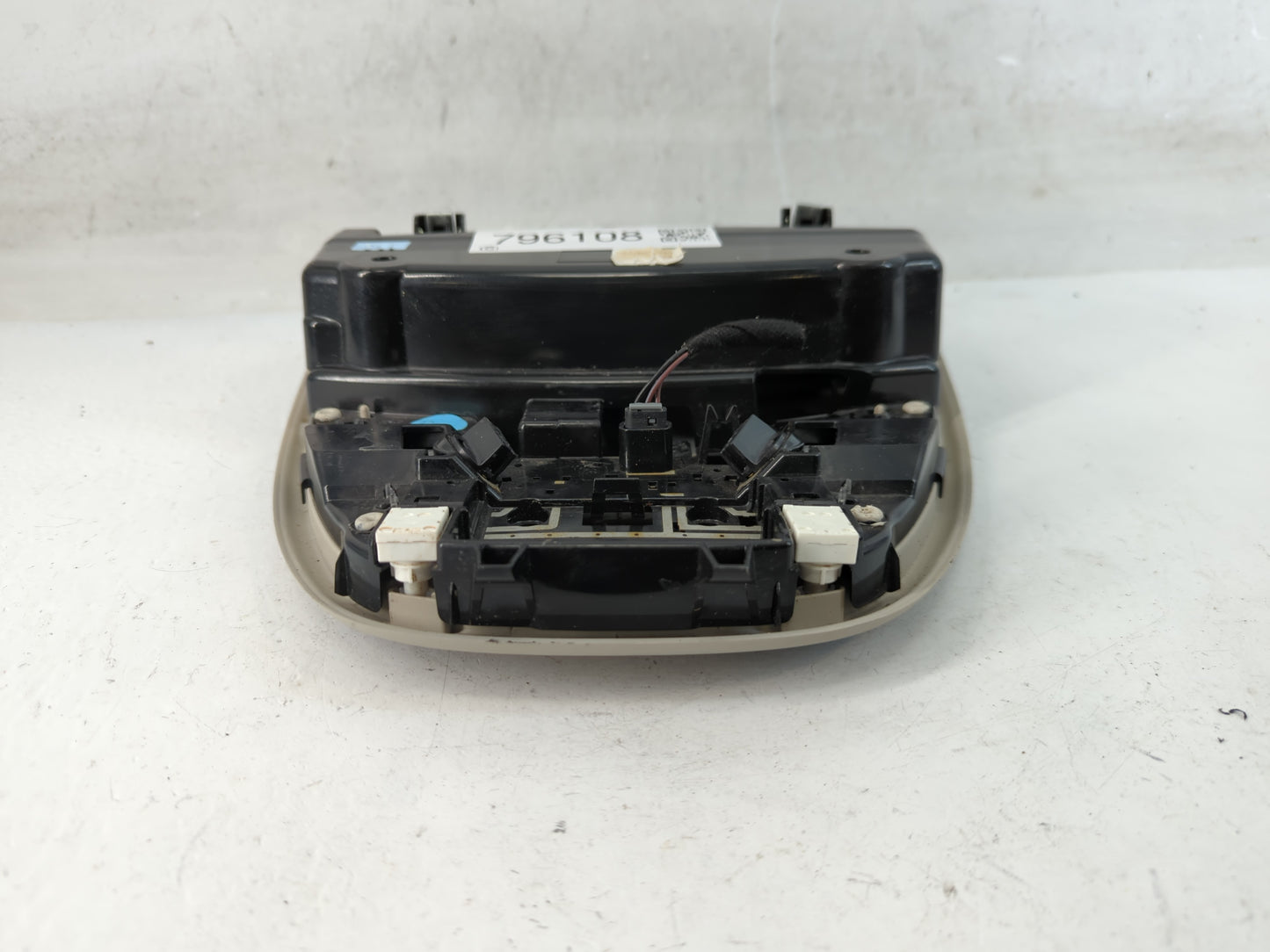 2013 Dodge Dart Overhead Roof Console Interior Dome Light - Oemusedautoparts1.com
