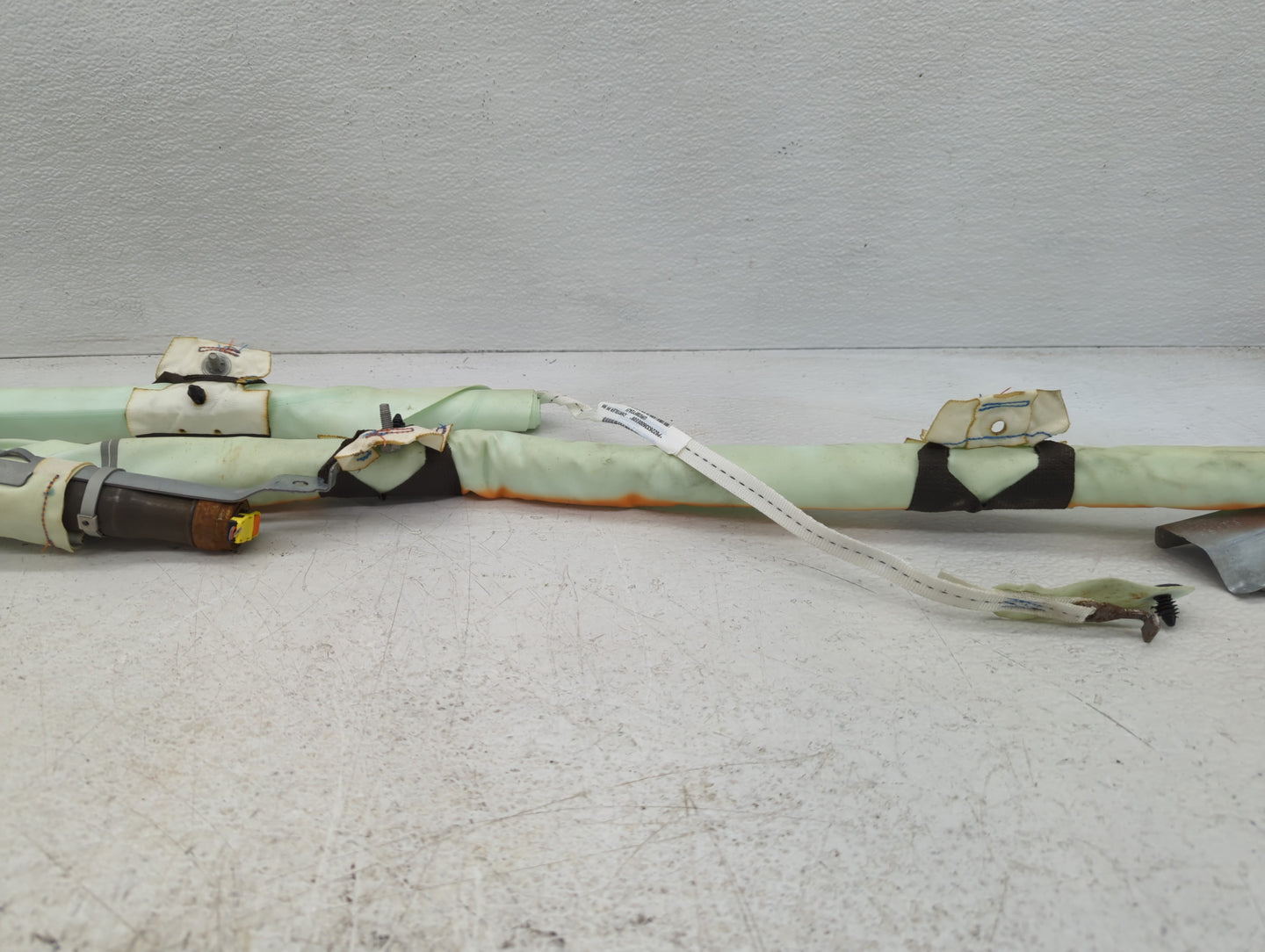 2013-2016 Dodge Dart Passenger Curtain Air Bag Oem 939302 - Oemusedautoparts1.com