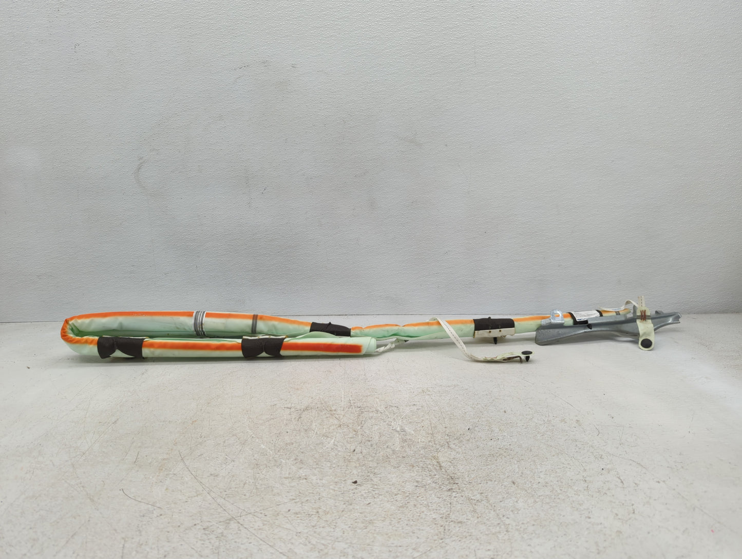 2013-2016 Dodge Dart Passenger Curtain Air Bag Oem - Oemusedautoparts1.com