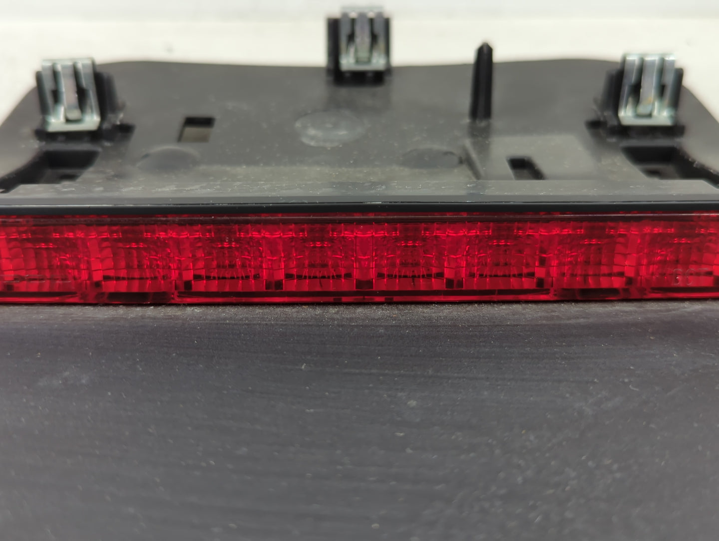 2013 Dodge Dart Third Brake Light Tail Light Fits OEM Used Auto Parts - Oemusedautoparts1.com