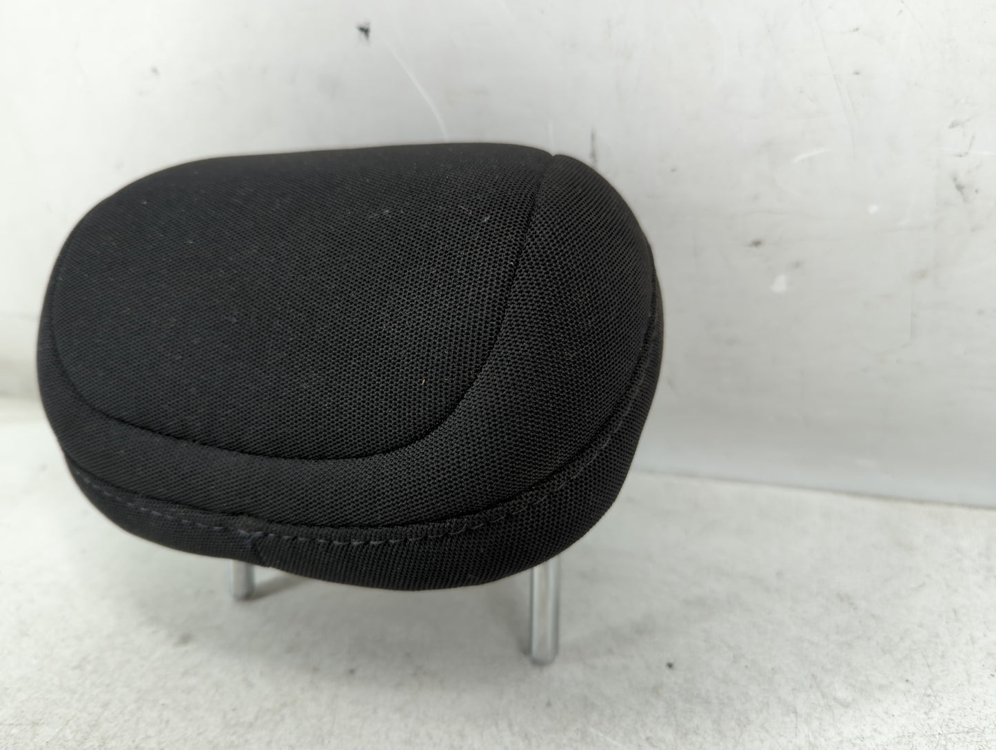 2013 Dodge Dart Headrest Head Rest Rear Center Seat Fits OEM Used Auto Parts - Oemusedautoparts1.com