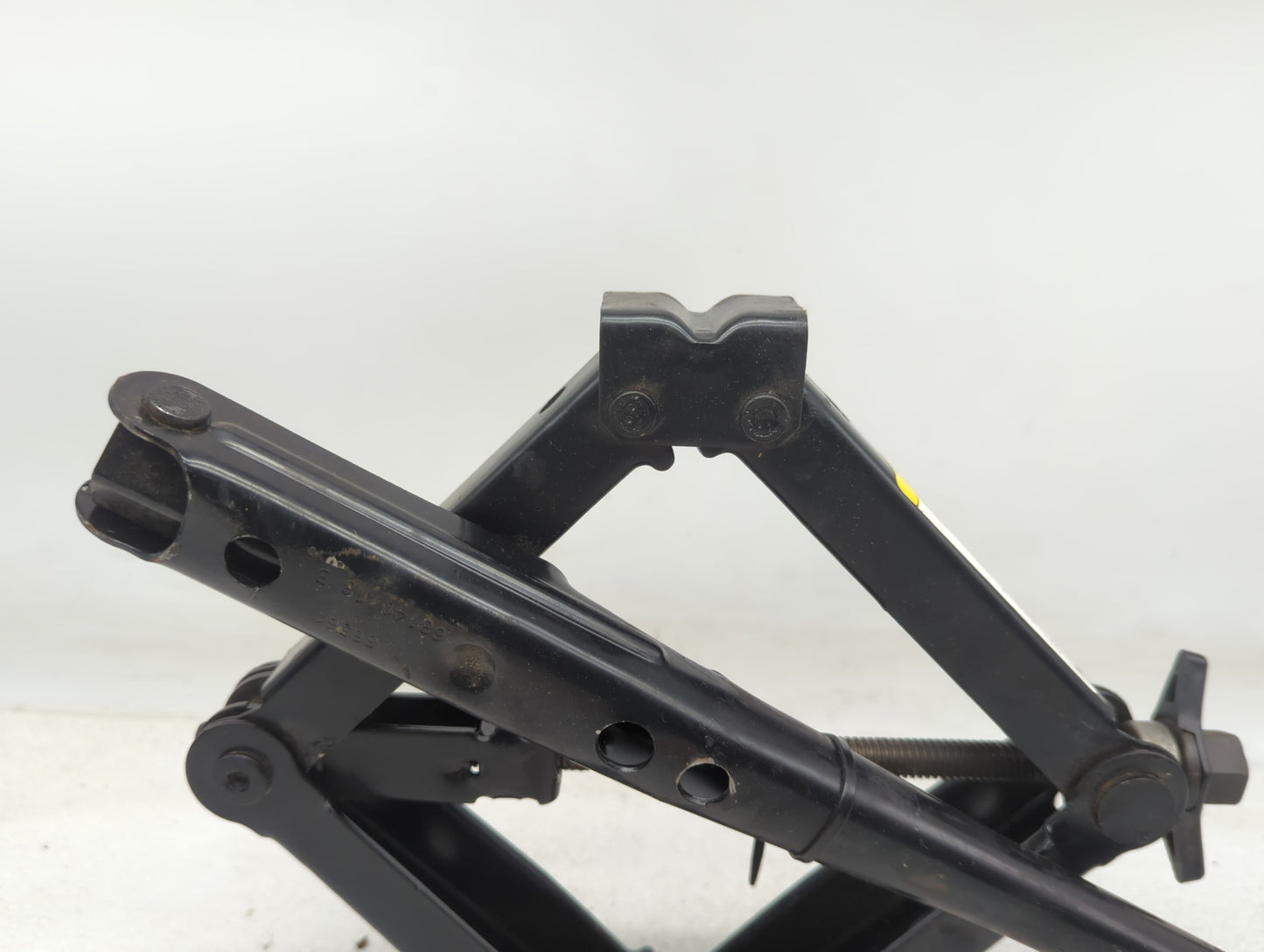 2013 Dodge Dart Spare Scissor Car Jack - Oemusedautoparts1.com