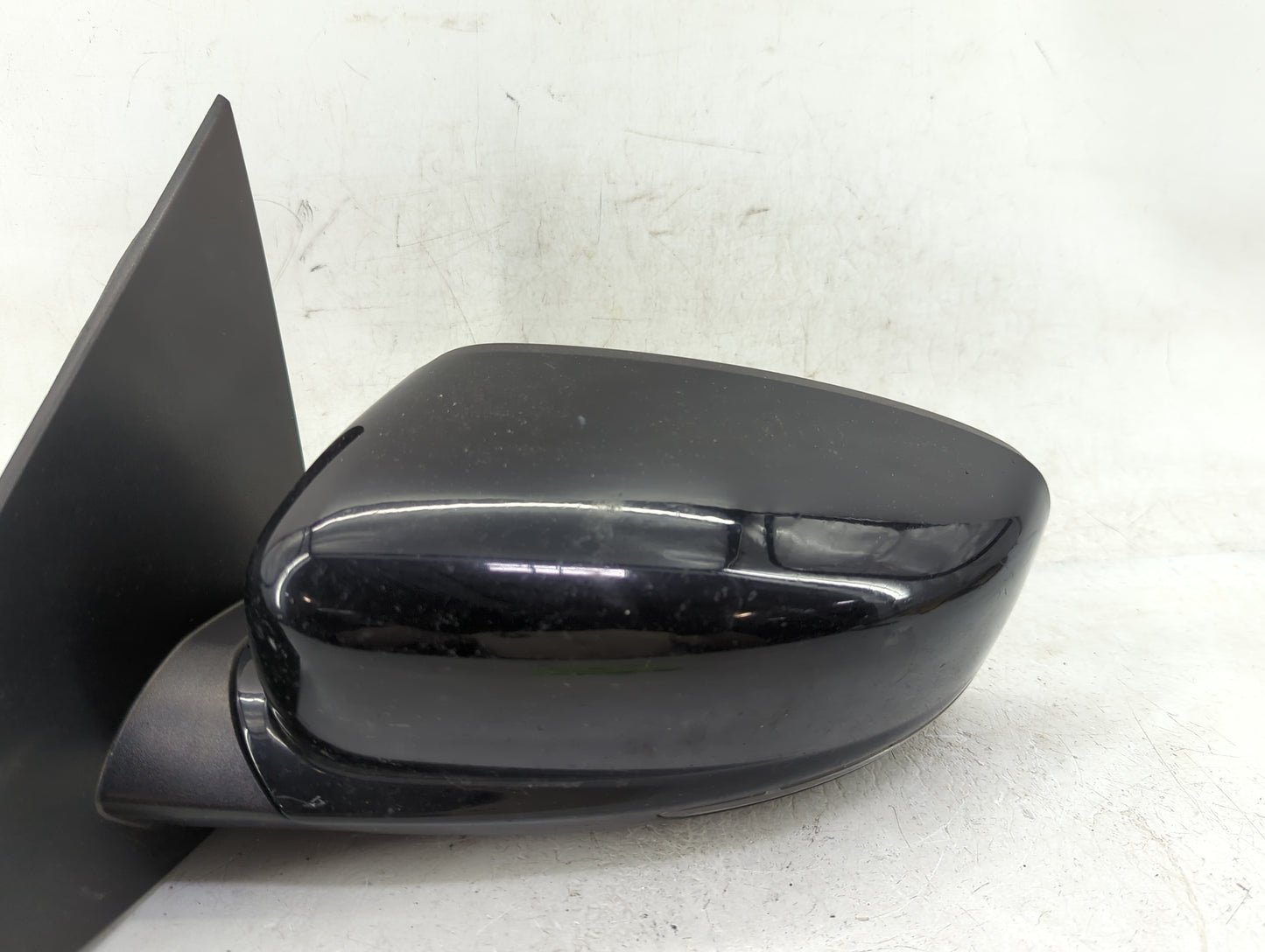 2013 Dodge Dart Driver Side View Mirror - Left Door Mirror OEM Used - Oemusedautoparts1.com
