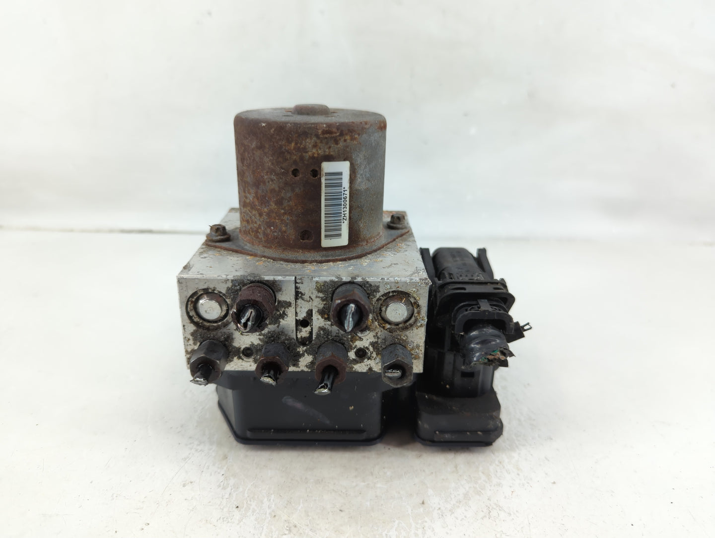 2013 Dodge Durango ABS Pump Control Module Replacement P/N:68164629AB Fits Fits 2014 OEM Used Auto Parts - Oemusedautoparts1