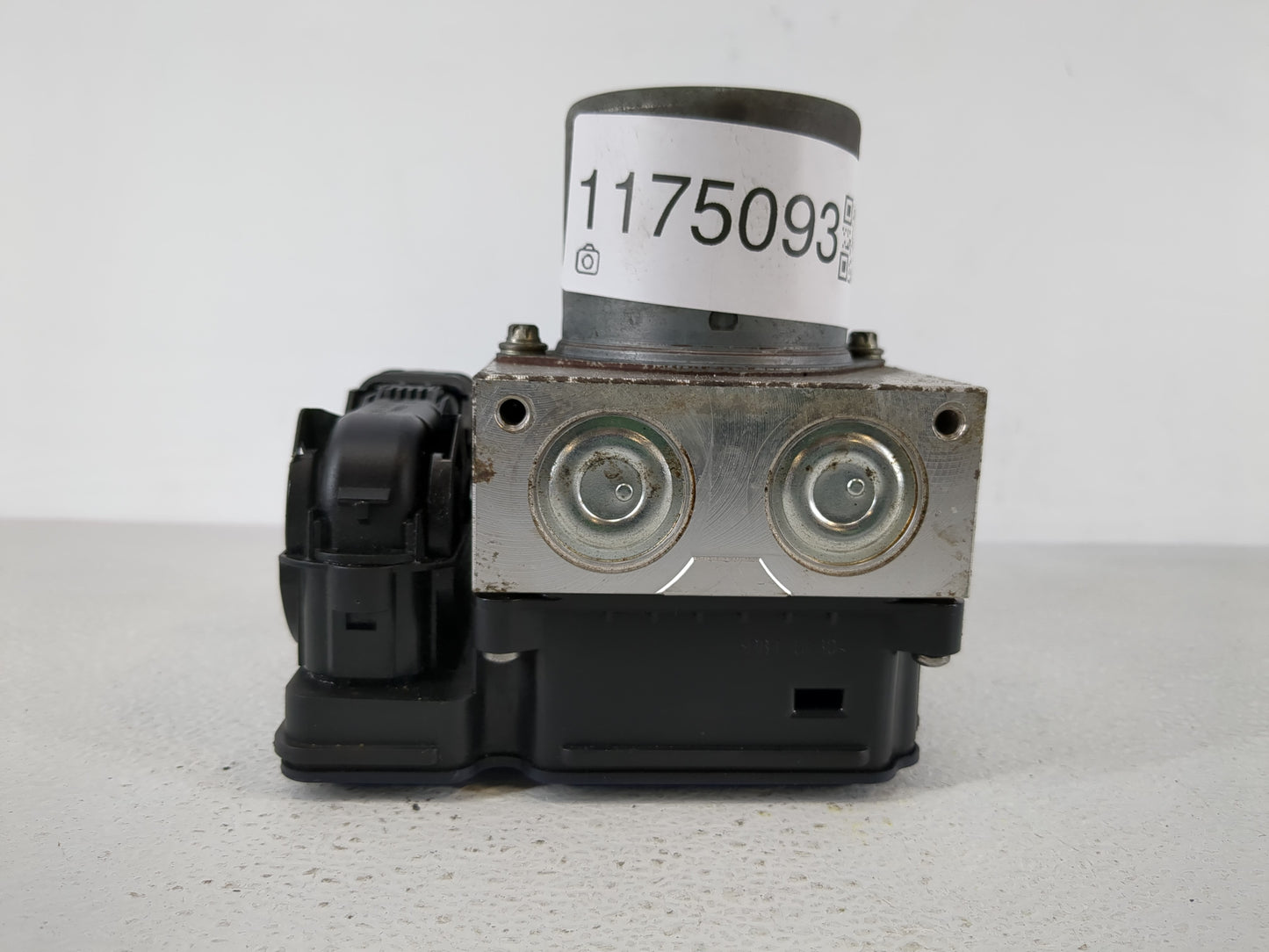 2013 Dodge Durango ABS Pump Control Module Replacement P/N:68164629AB Fits Fits 2014 OEM Used Auto Parts - Oemusedautoparts1